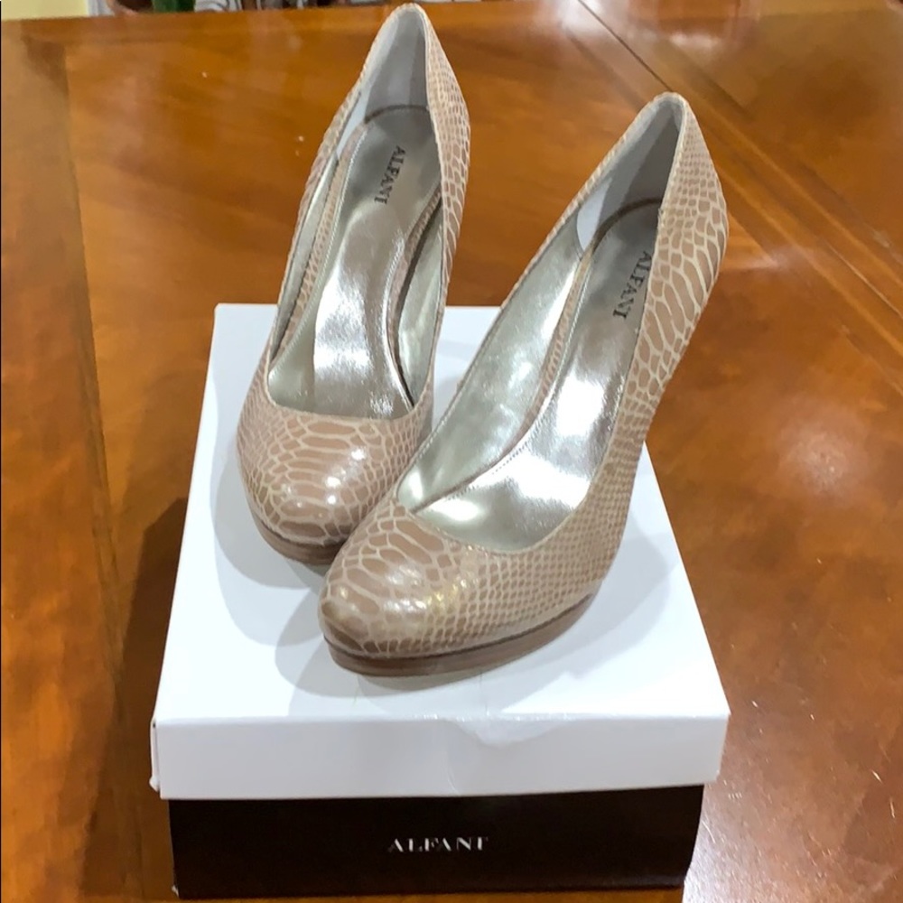 Alfani Truffle Platform Shoes